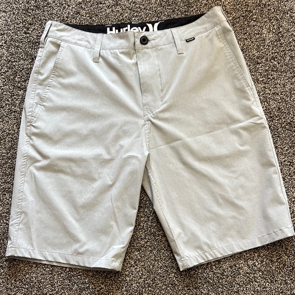 NEW! Hurley Phantom Light Gray Shorts- Size 30